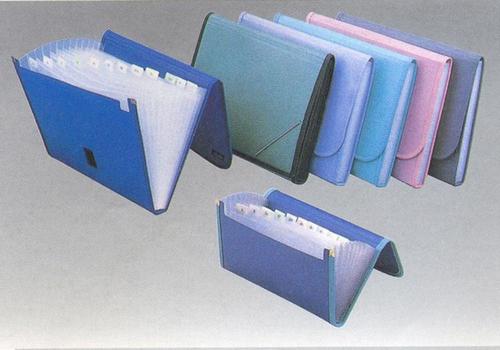 Cặp nhựa chun nhiều ngăn